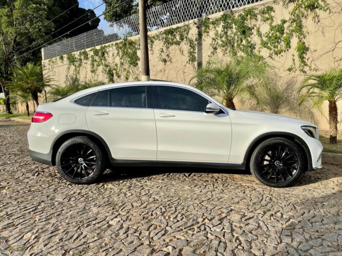 MERCEDES-BENZ GLC 250 2018 completo