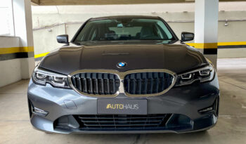 BMW 320i 2022 completo