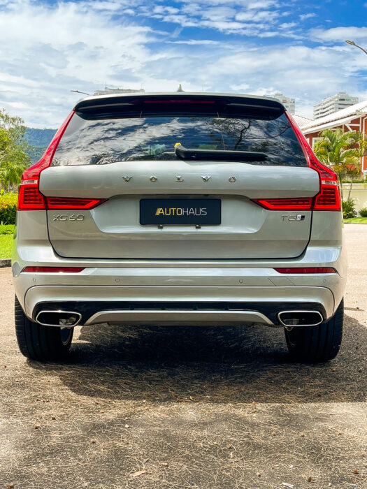 VOLVO XC60 2018 completo