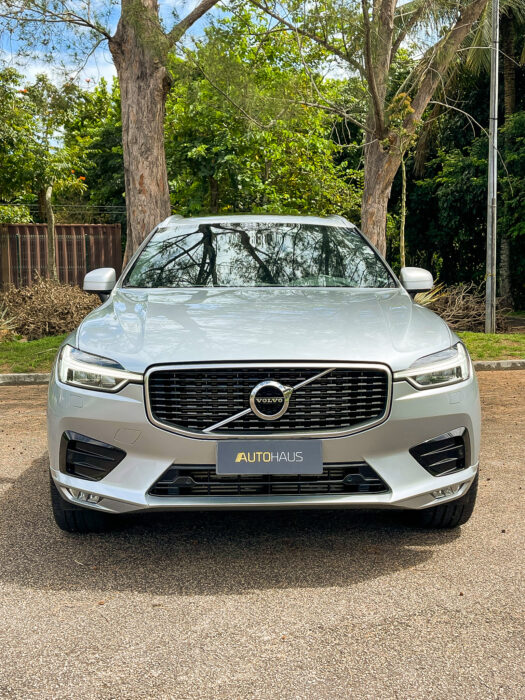 VOLVO XC60 2018 completo