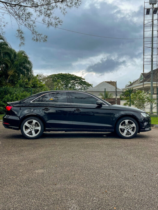 AUDI A3 2021 completo