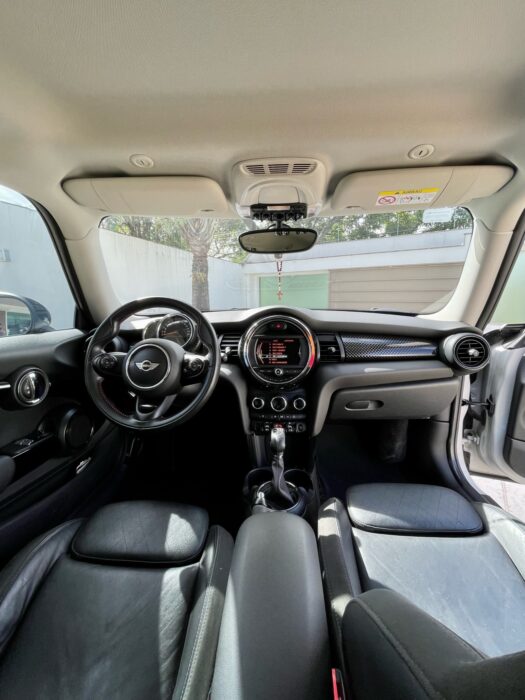 MINI COOPER 2016 completo