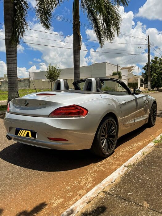 BMW Z4 2014 completo