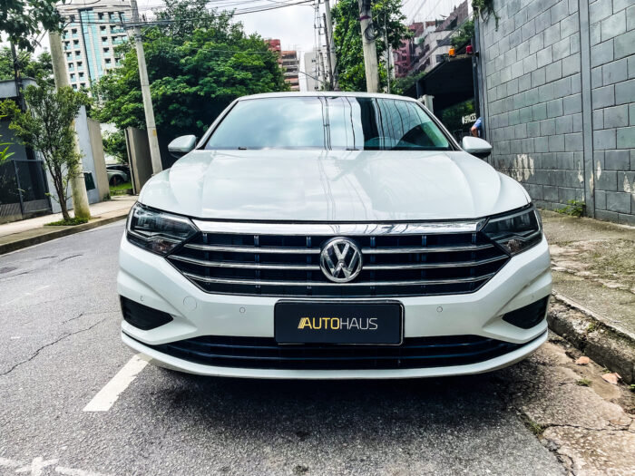 VOLKSWAGEN JETTA 2018 completo