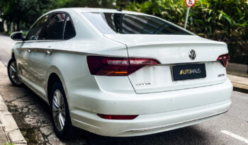 VOLKSWAGEN JETTA 2018 completo