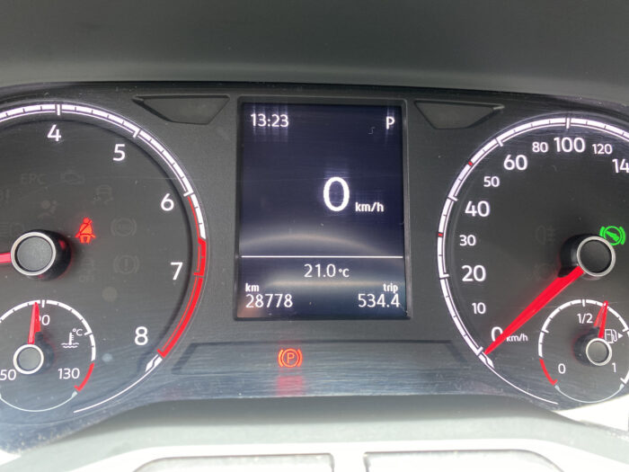 VOLKSWAGEN T CROSS 2021 completo