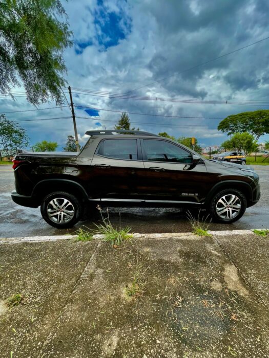 FIAT TORO 2017 completo