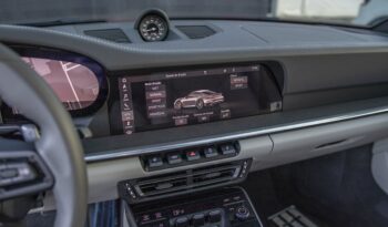 PORSCHE 911 2021 completo