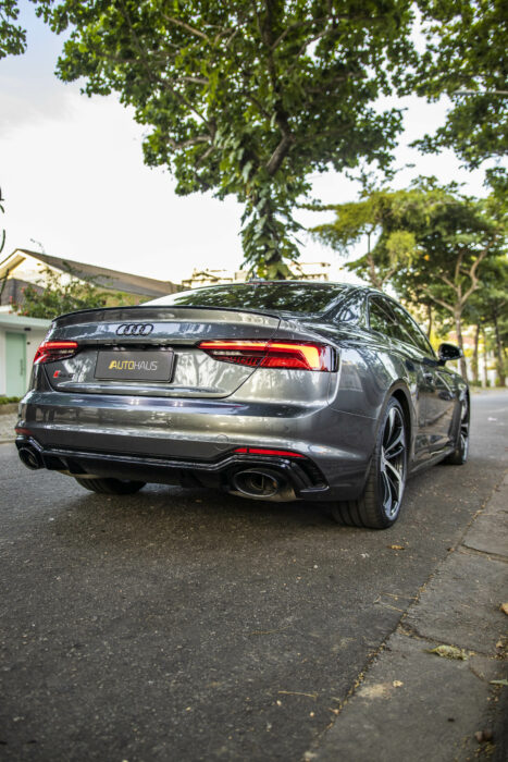 AUDI RS5 2019 completo