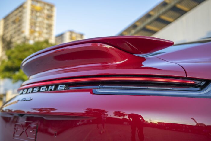 PORSCHE 911 2021 completo