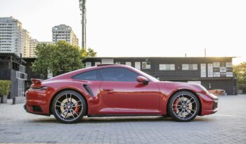 PORSCHE 911 2021 completo