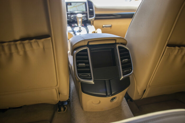 PORSCHE CAYENNE 2014 completo