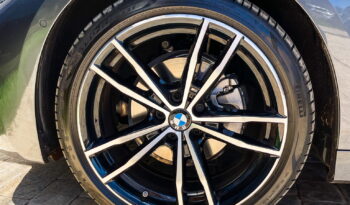 BMW 320i 2021 completo