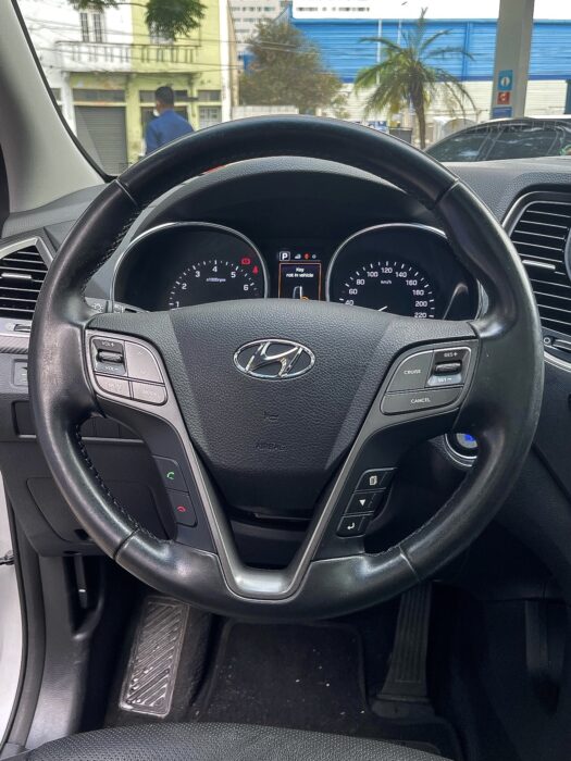 Hyundai SANTA FE 2018 completo