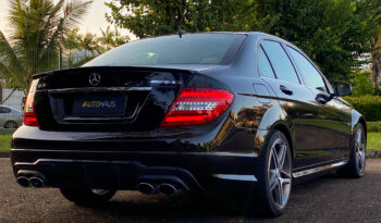 MERCEDES-BENZ C63 2012 completo