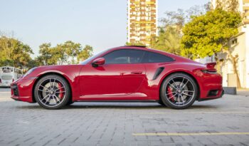 PORSCHE 911 2021 completo