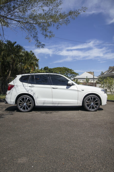 BMW X3 2015 completo
