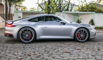 PORSCHE 911 2020 completo