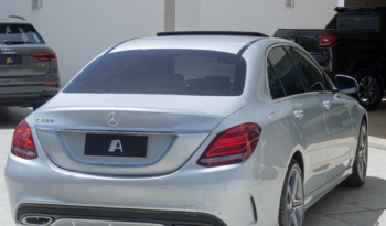 MERCEDES-BENZ C250 2015 completo