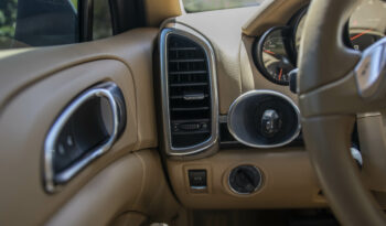 PORSCHE CAYENNE 2014 completo