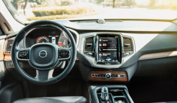 VOLVO XC90 2018 completo