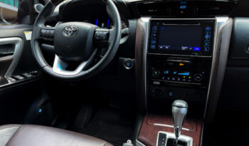 TOYOTA HILUX SW4 2019 completo