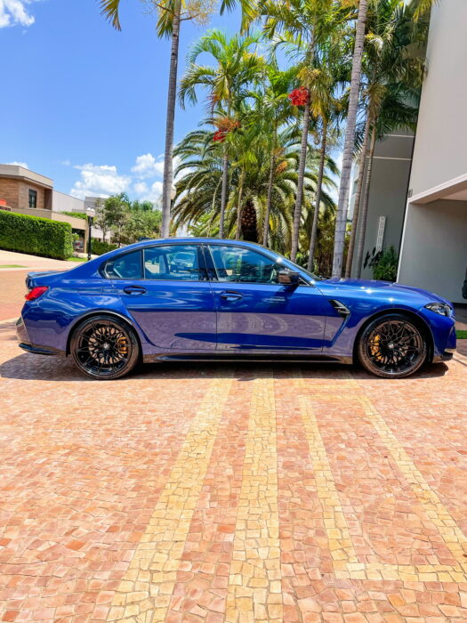 BMW M3 2021 completo