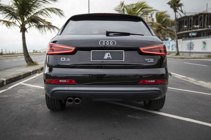 AUDI Q3 2015 completo