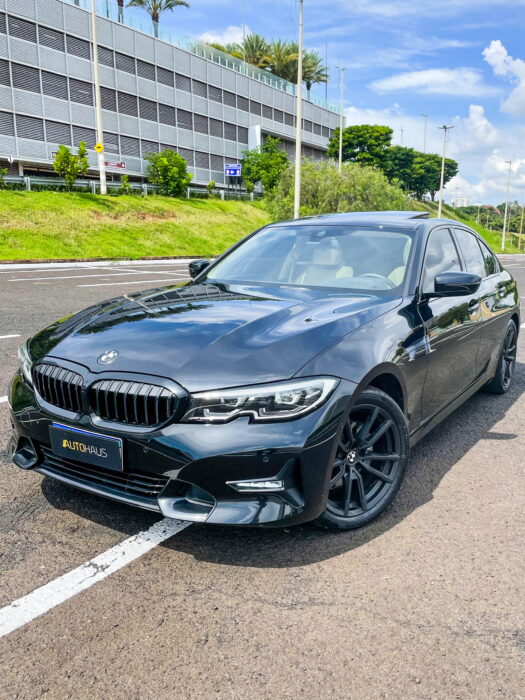 BMW 320i 2022 completo