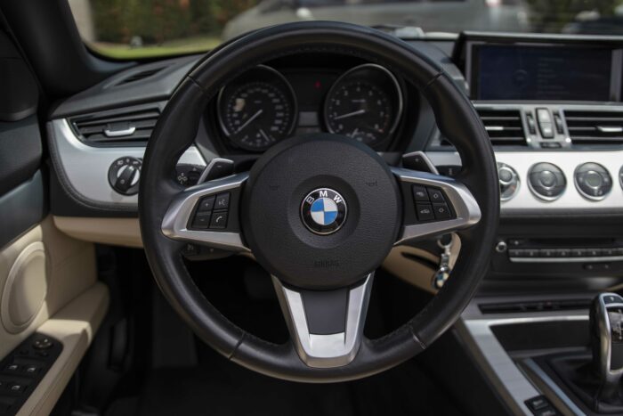 BMW Z4 2015 completo