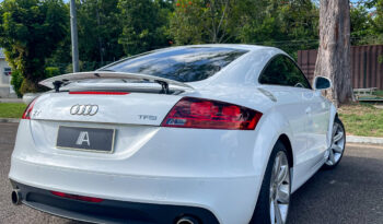 AUDI TT 2011 completo