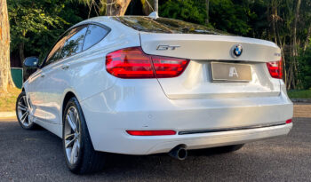 BMW 320i 2015 completo