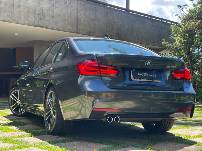 BMW 328i 2018 completo