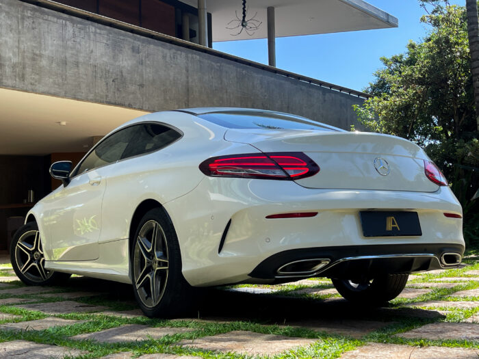 MERCEDES-BENZ C 180 COUPÉ 2019 completo