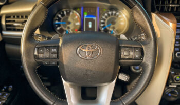 TOYOTA HILUX SW4 2020 completo