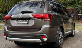 MITSUBISHI OUTLANDER 2016 completo