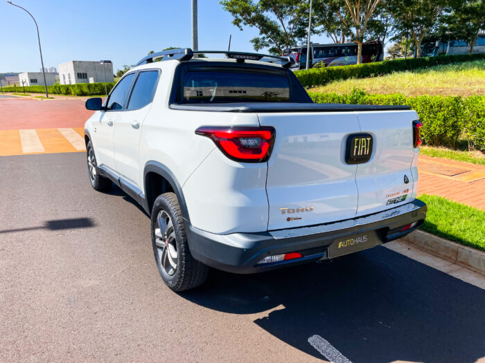 FIAT TORO 2020 completo