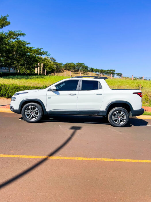 FIAT TORO 2020 completo