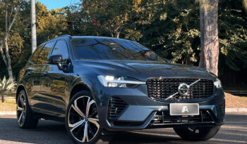 VOLVO XC60 2022 completo