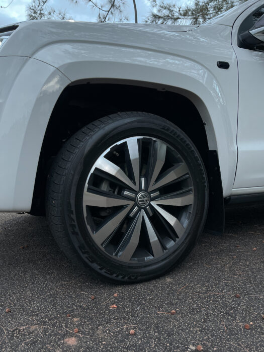 VOLKSWAGEN AMAROK 2020 completo