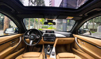 BMW 320 i 2018 completo