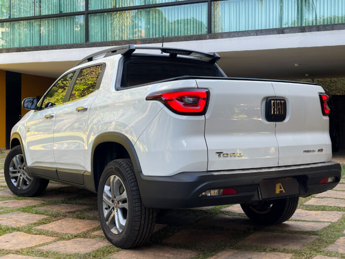 FIAT TORO 2021 completo