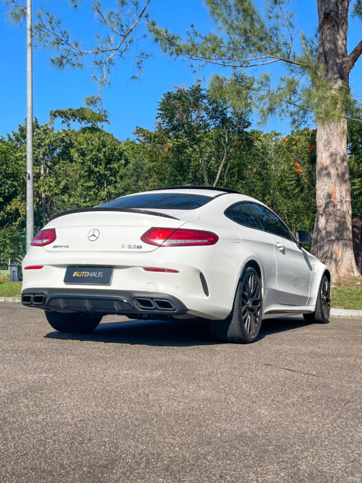 MERCEDES-BENZ C63 S 2017 completo