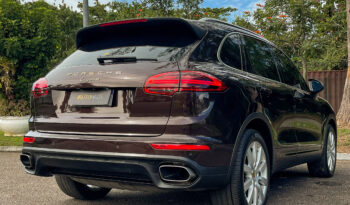 PORSCHE CAYENNE 2016 completo