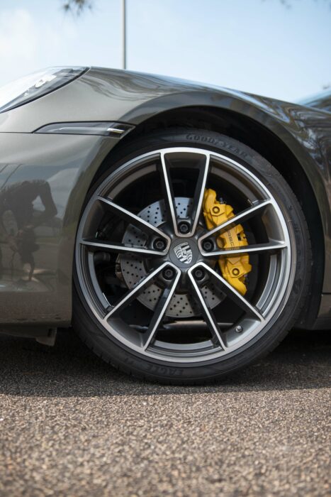 PORSCHE 911 2020 completo