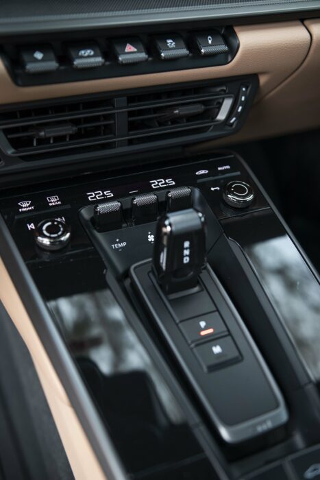 PORSCHE 911 2020 completo