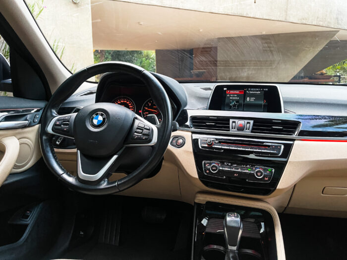 BMW X1 2018 completo