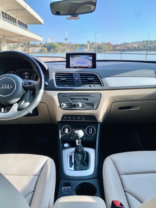 AUDI Q3 2018 completo