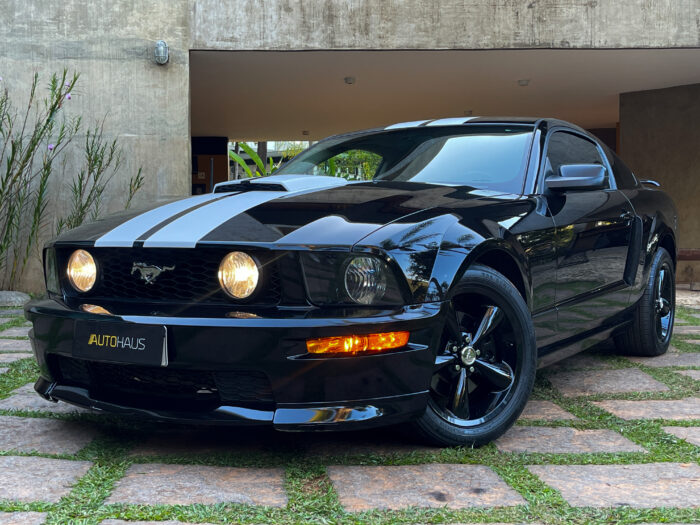 FORD Mustang 2009 completo