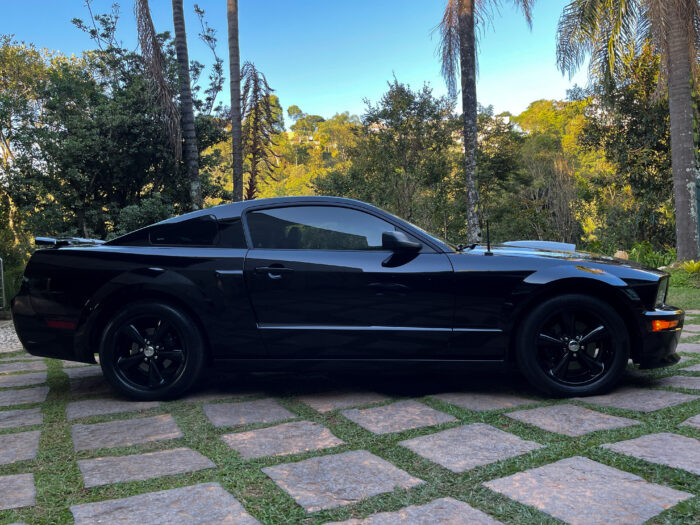 FORD Mustang 2009 completo